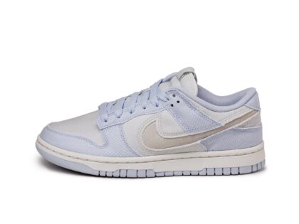 Nike Wmns Dunk Low