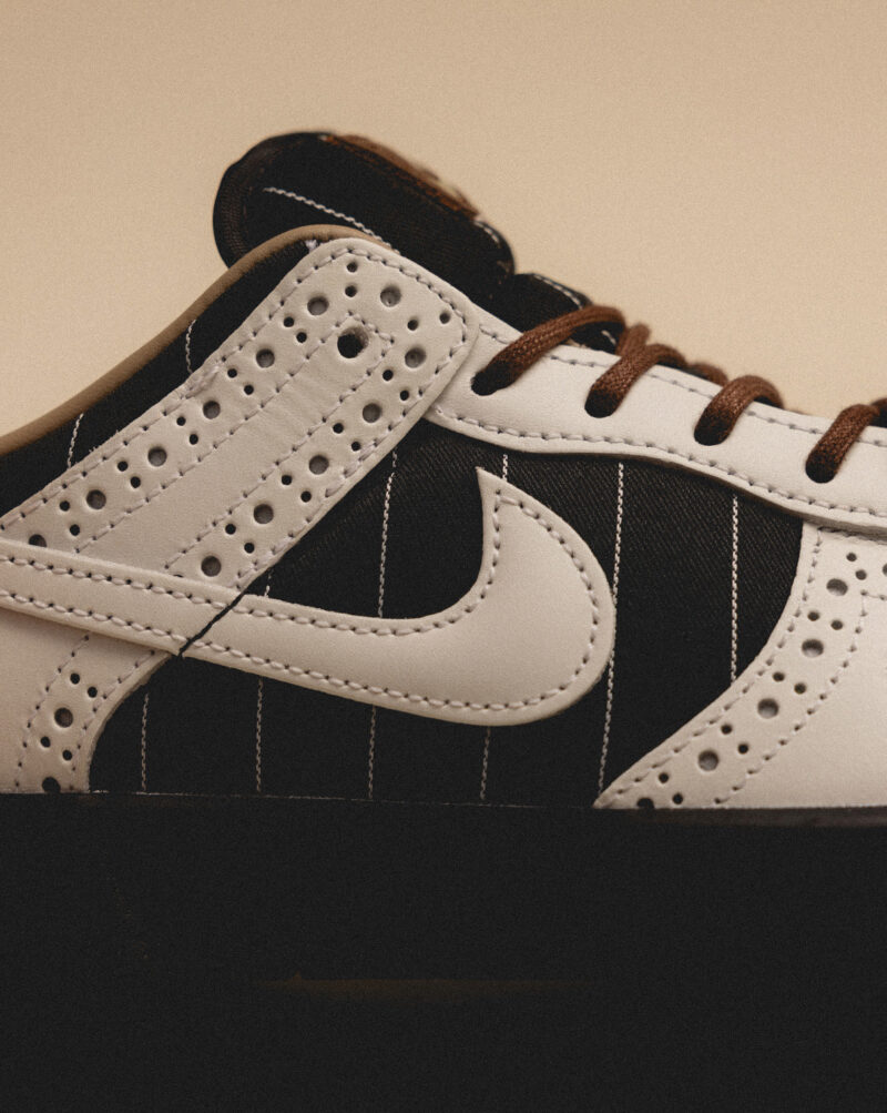 Nike Wmns Dunk Low LX *Brogue Pintripe* – Bild 5