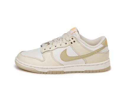 Nike Wmns Dunk Low